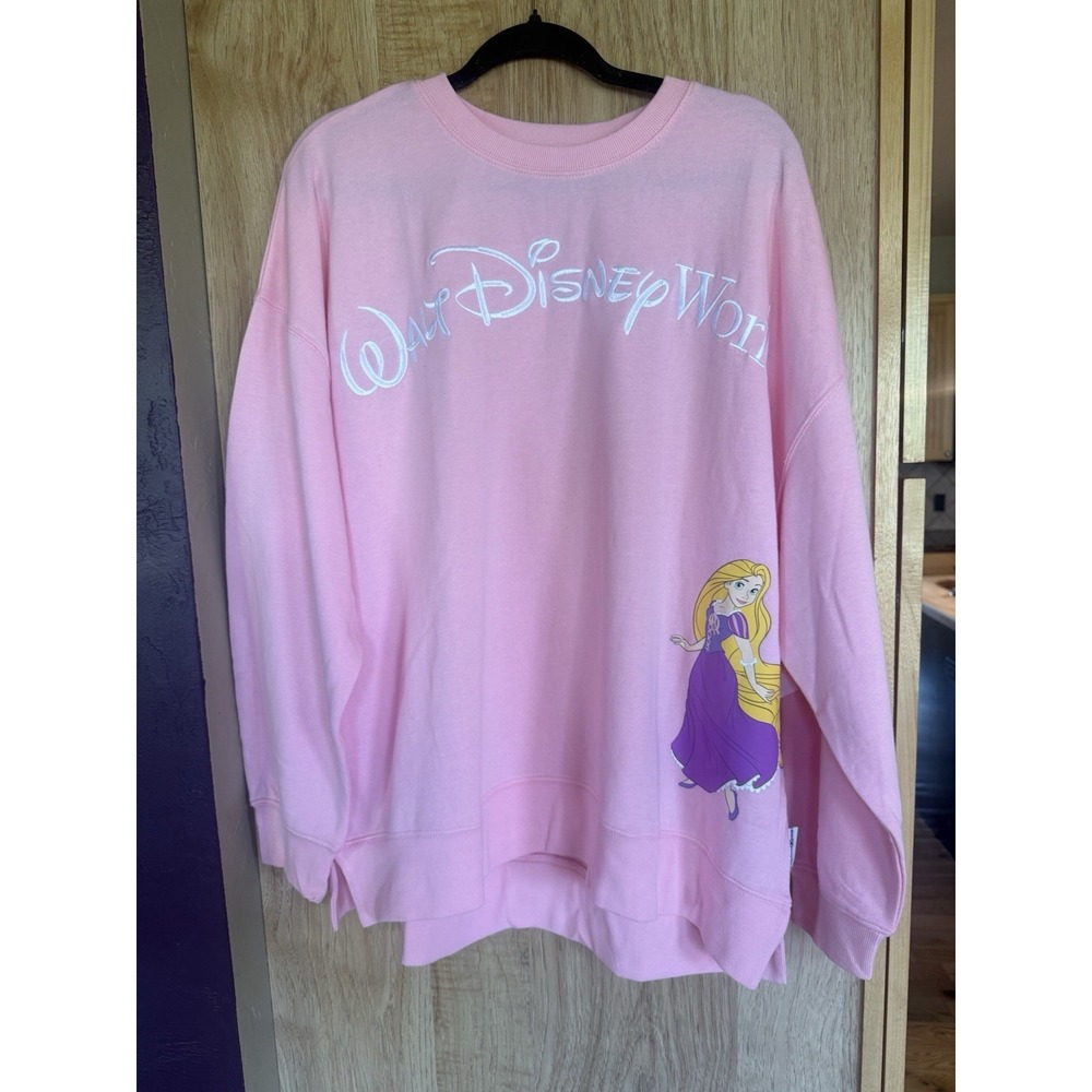 Disney Parks WDW 2026 Tangled Rapunzel Sweatshirt L NWT